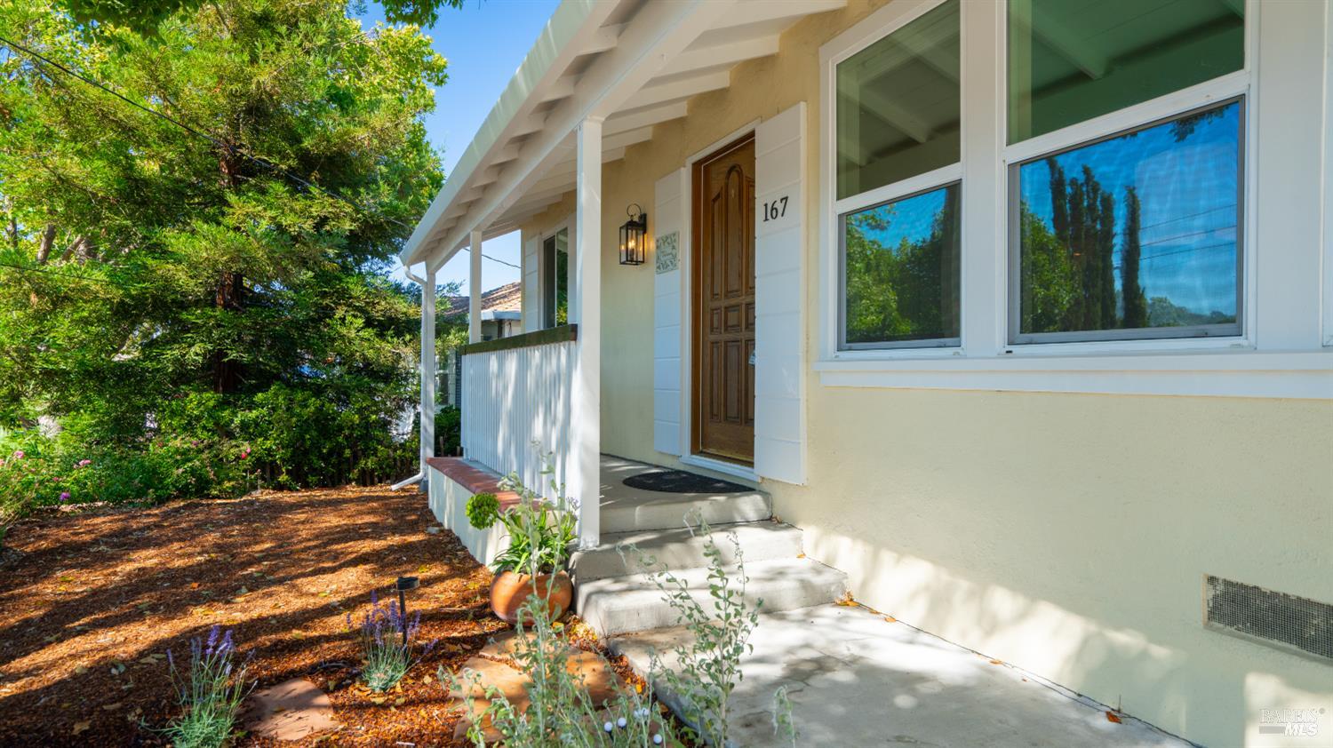 167 El Bonito Way Benicia CA 94510