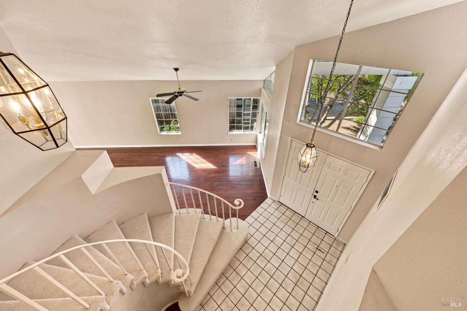 914 Buckingham Drive Windsor CA 95492