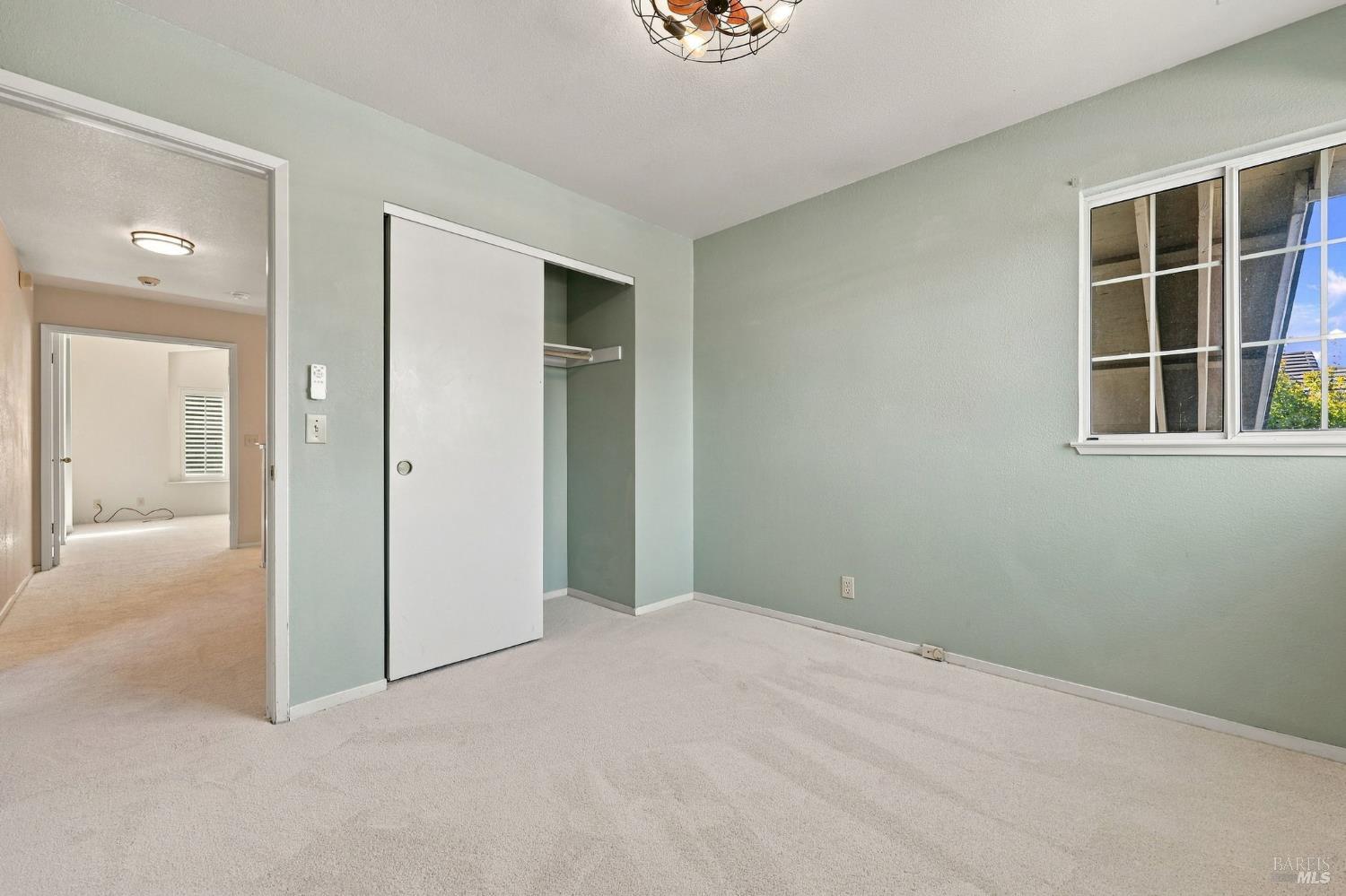 914 Buckingham Drive Windsor CA 95492