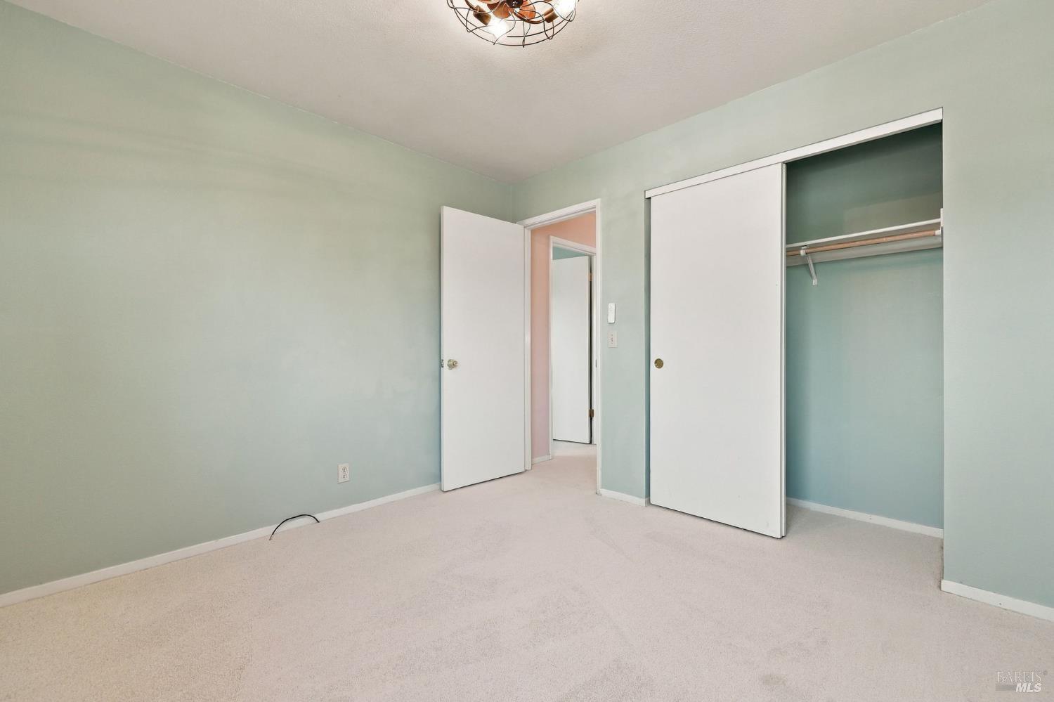 914 Buckingham Drive Windsor CA 95492
