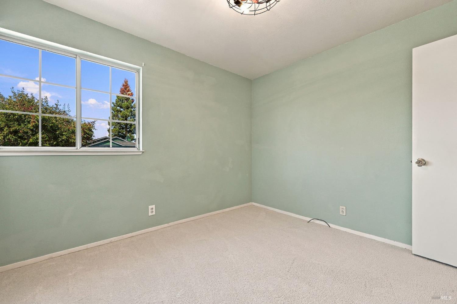 914 Buckingham Drive Windsor CA 95492