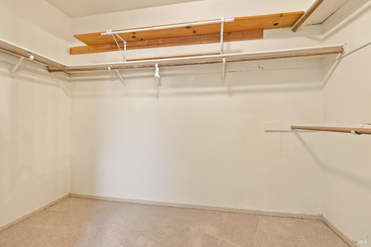 914 Buckingham Drive Windsor CA 95492