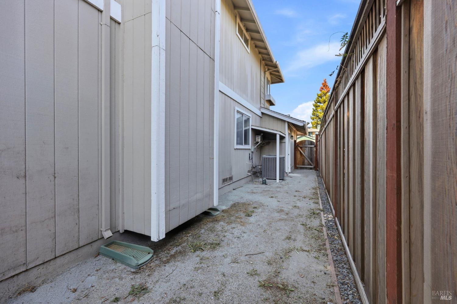 914 Buckingham Drive Windsor CA 95492