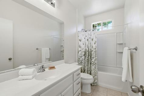 9353 Oak Trail Circle Santa Rosa CA 95409