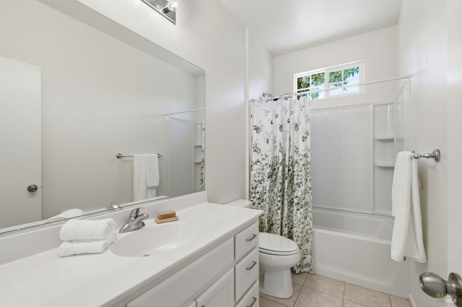 9353 Oak Trail Circle Santa Rosa CA 95409