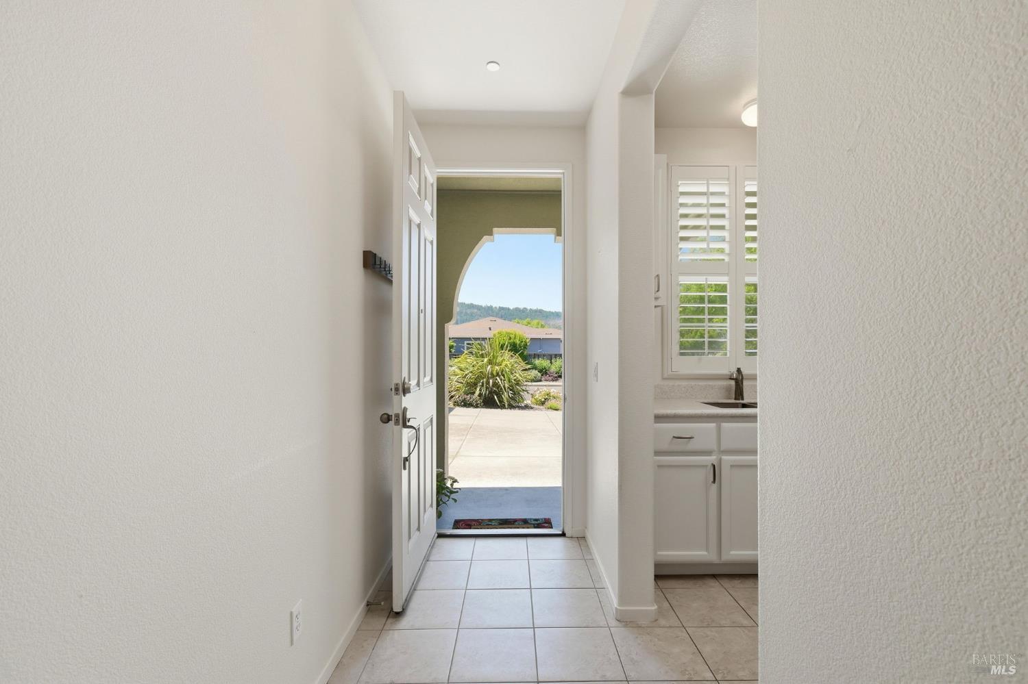 9353 Oak Trail Circle Santa Rosa CA 95409
