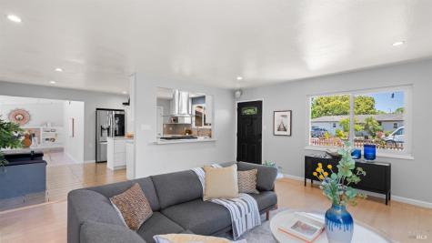 1419 Buchanan Street Novato CA 94947