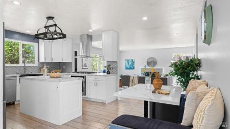 1419 Buchanan Street Novato CA 94947