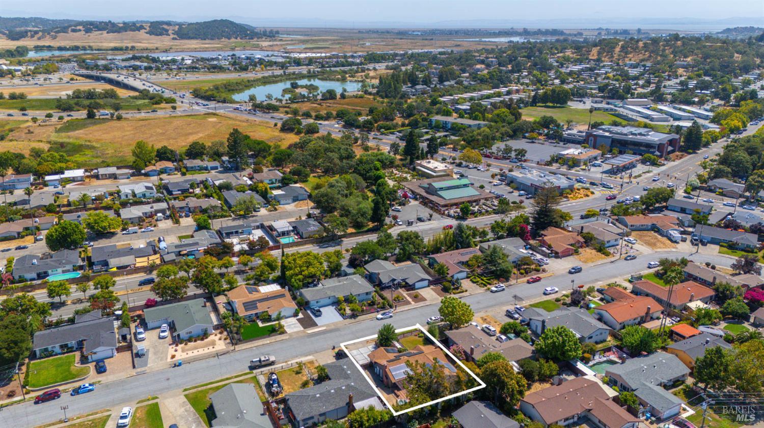 1419 Buchanan Street Novato CA 94947