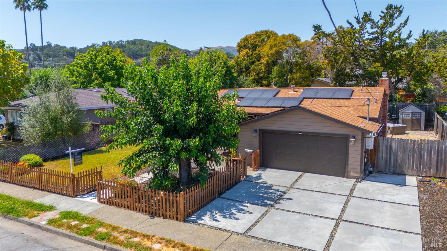1419 Buchanan Street Novato CA 94947