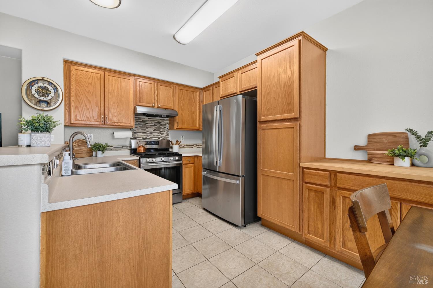 2448 Tedeschi Drive Santa Rosa CA 95403