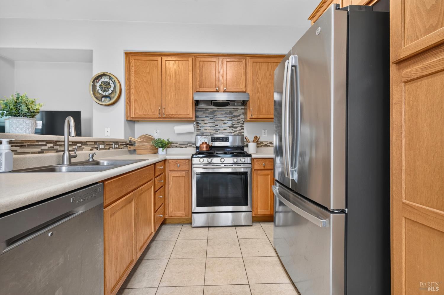 2448 Tedeschi Drive Santa Rosa CA 95403