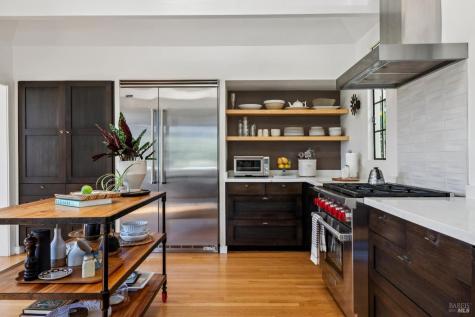 10 Fawn Ridge Fairfax CA 94930