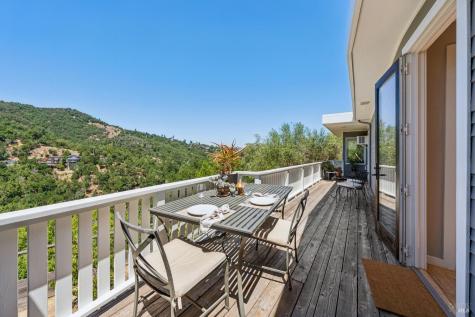 10 Fawn Ridge Fairfax CA 94930