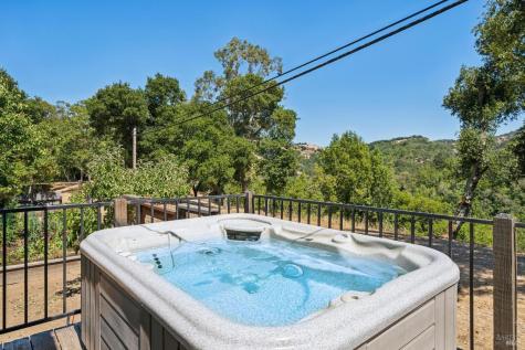 10 Fawn Ridge Fairfax CA 94930