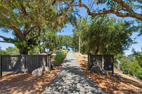 10 Fawn Ridge Fairfax CA 94930