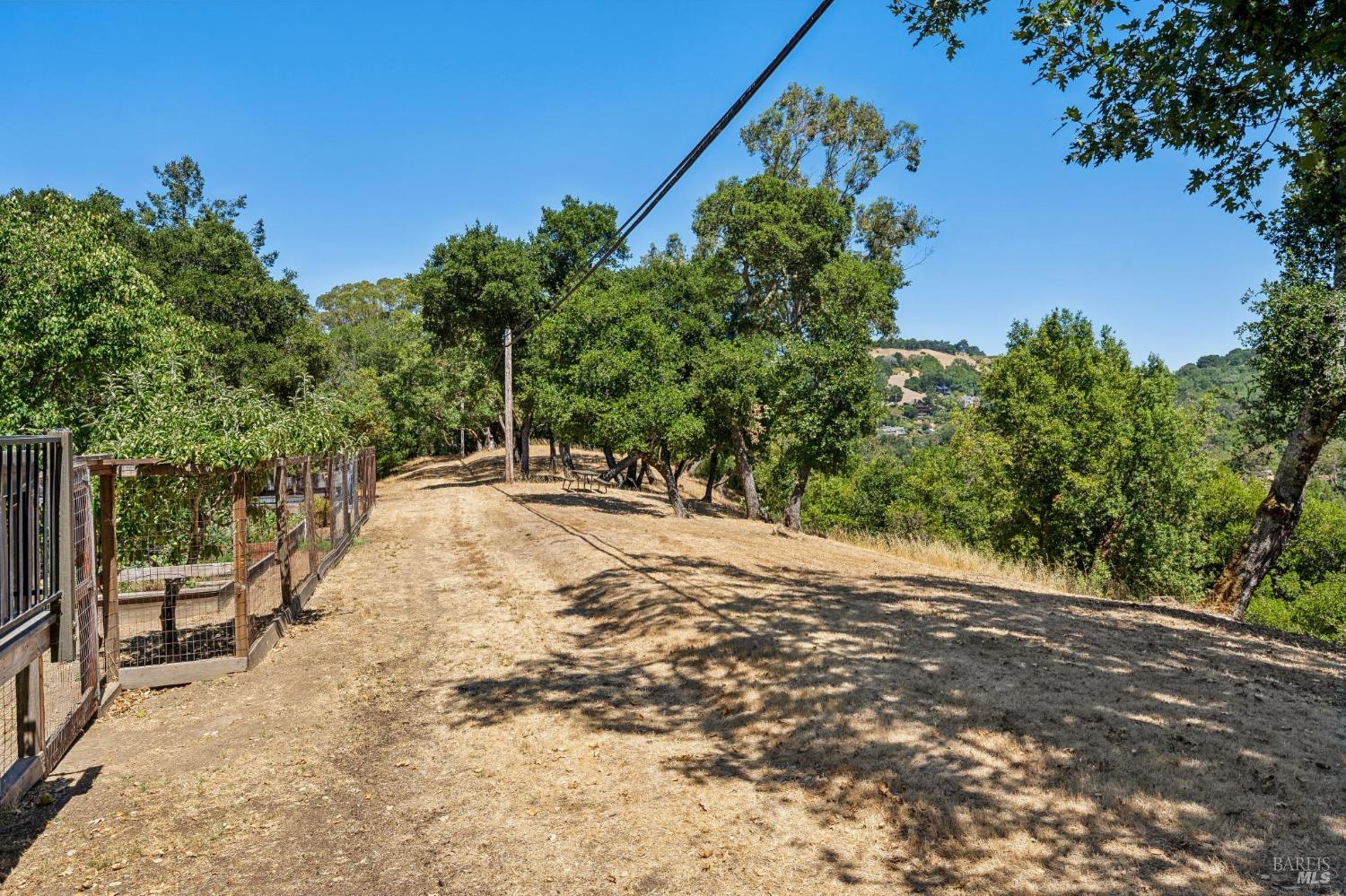 10 Fawn Ridge Fairfax CA 94930