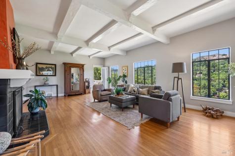 10 Fawn Ridge Fairfax CA 94930