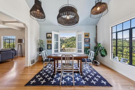 10 Fawn Ridge Fairfax CA 94930