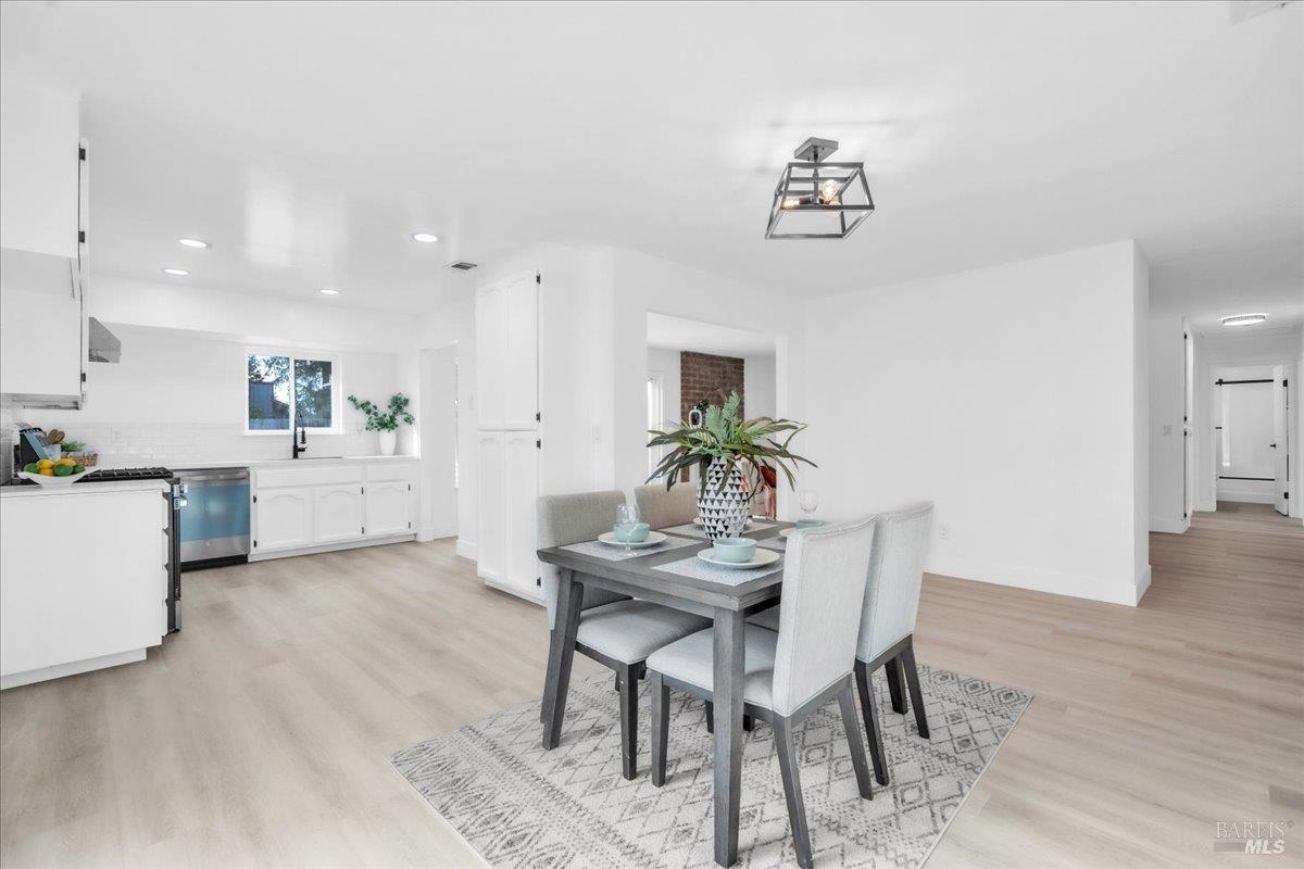 604 Kinglet Street Suisun City CA 94585