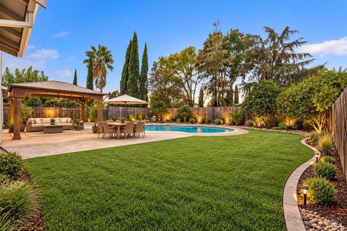 604 Kinglet Street Suisun City CA 94585