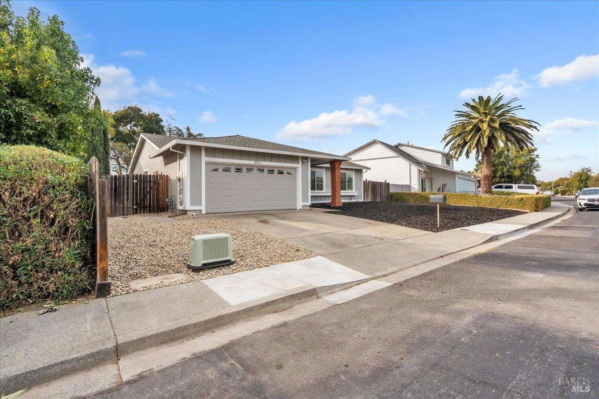 604 Kinglet Street Suisun City CA 94585