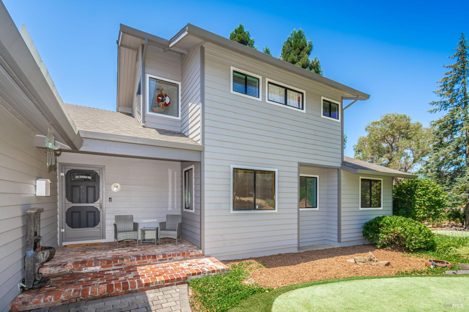 1133 Stanford Court Napa CA 94558