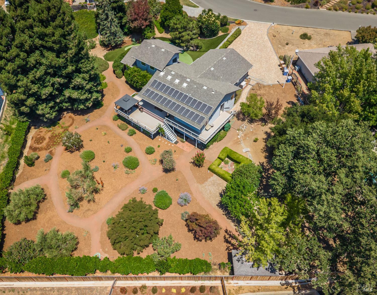 1133 Stanford Court Napa CA 94558