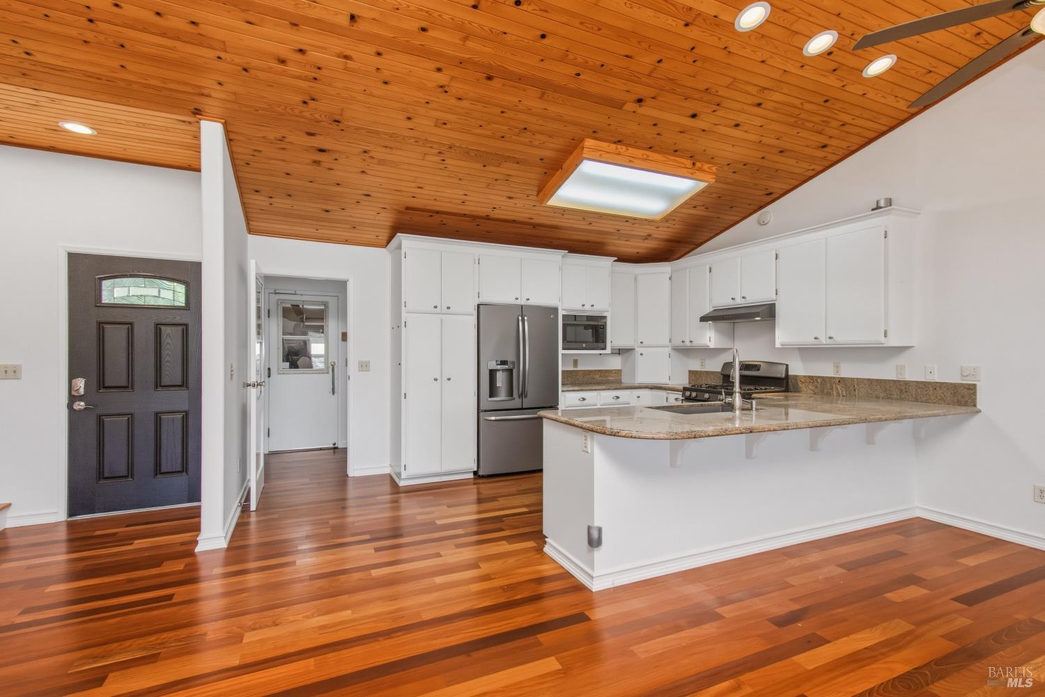 1133 Stanford Court Napa CA 94558