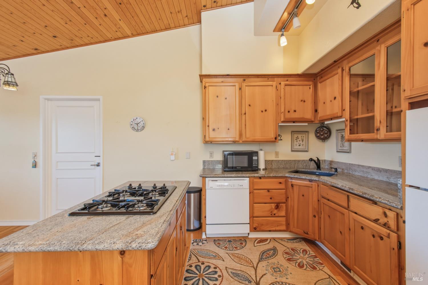 1133 Stanford Court Napa CA 94558