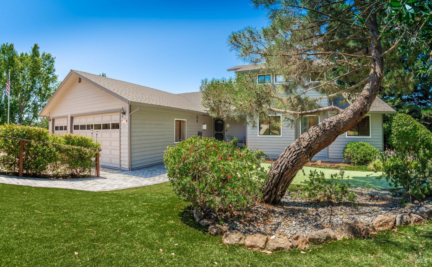 1133 Stanford Court Napa CA 94558