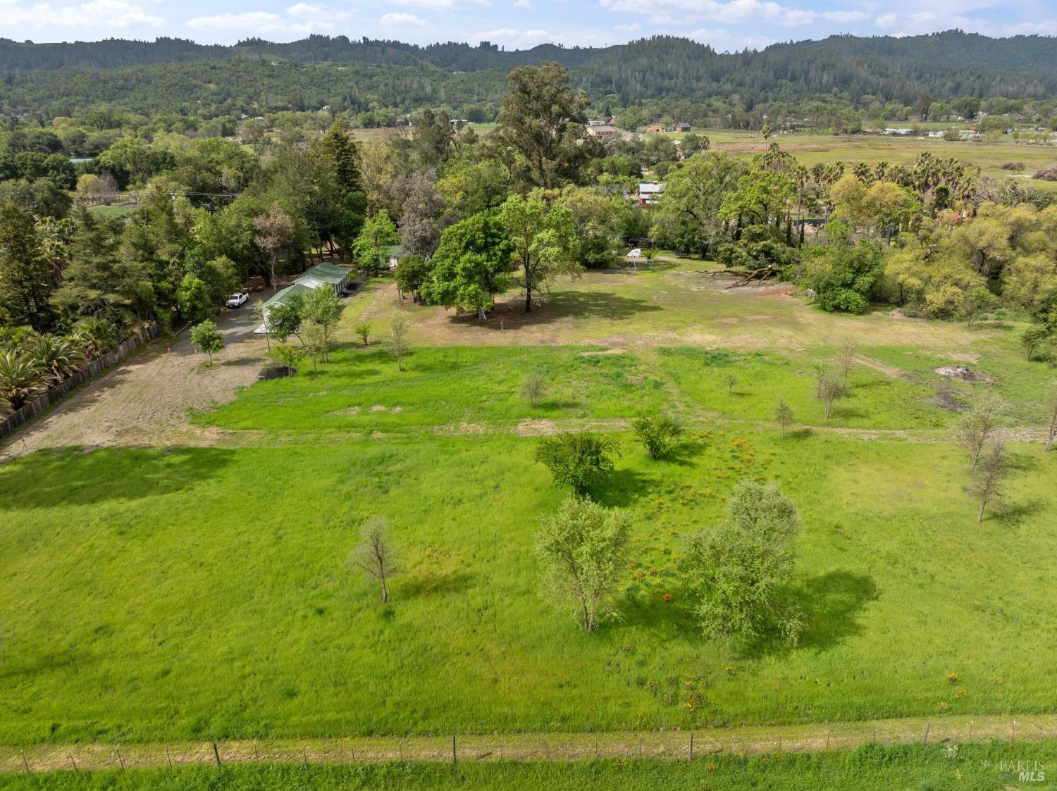 3048 Myrtledale Road Calistoga CA 94515