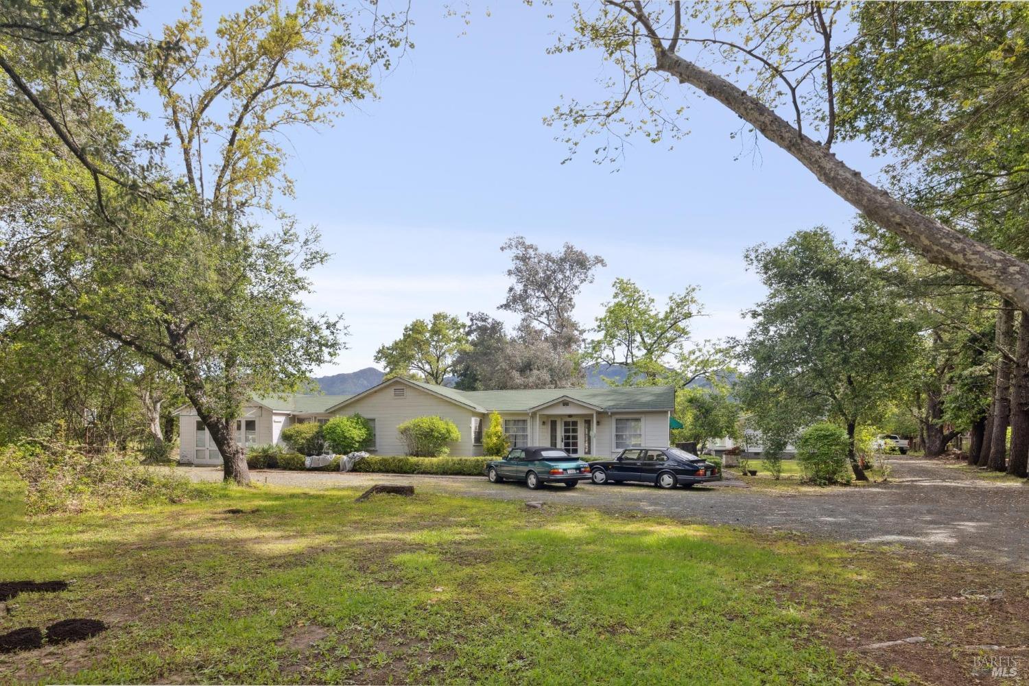 3048 Myrtledale Road Calistoga CA 94515