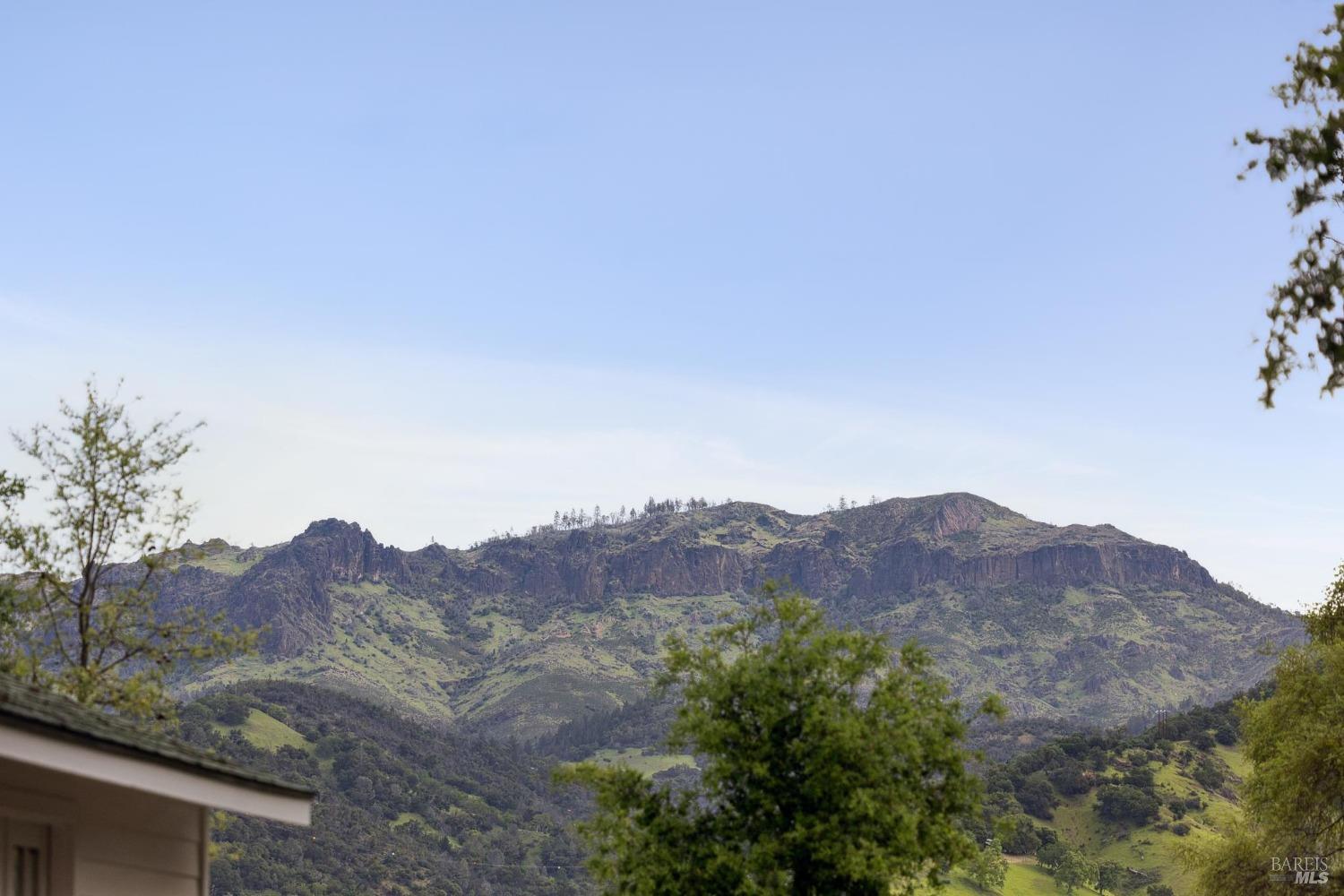 3048 Myrtledale Road Calistoga CA 94515