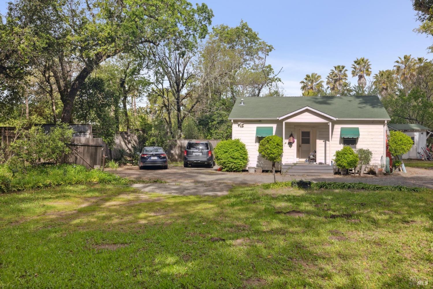 3048 Myrtledale Road Calistoga CA 94515