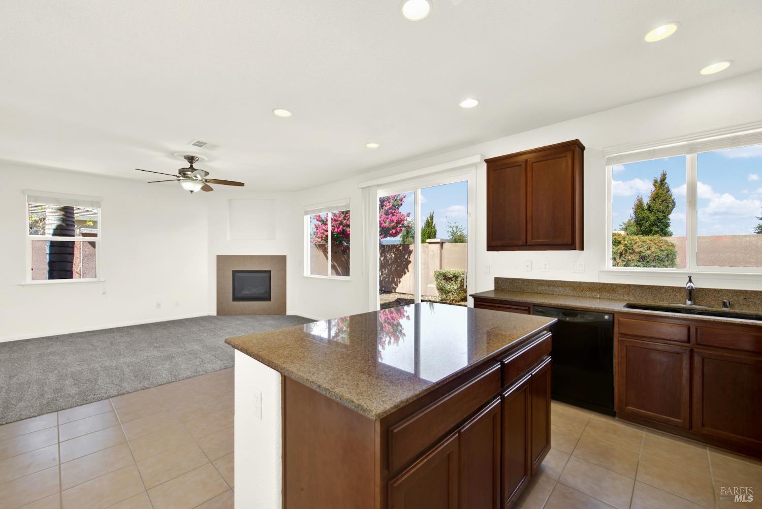 342 Tilden Circle Vacaville CA 95688