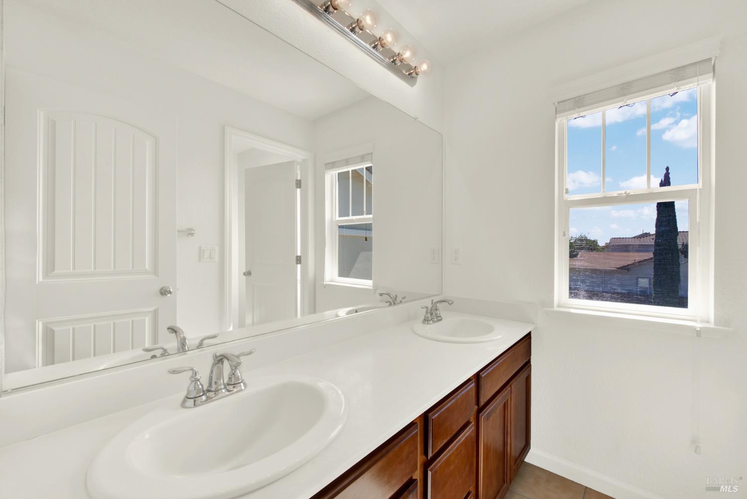 342 Tilden Circle Vacaville CA 95688