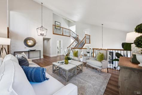 52 Woodleaf Court Novato CA 94945