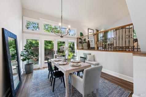 52 Woodleaf Court Novato CA 94945