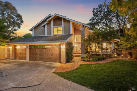 52 Woodleaf Court Novato CA 94945