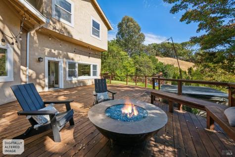 52 Woodleaf Court Novato CA 94945
