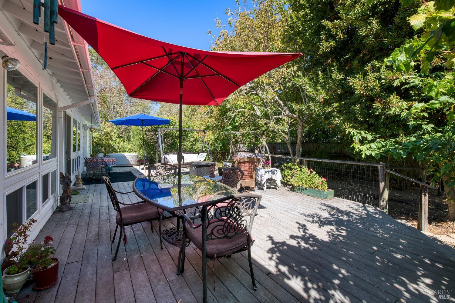 221 Railroad Avenue Woodacre CA 94973