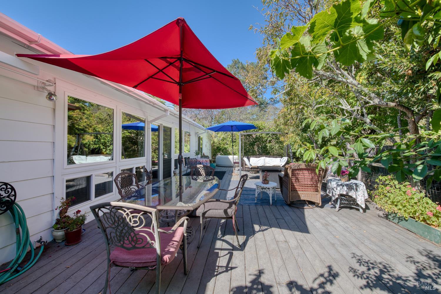 221 Railroad Avenue Woodacre CA 94973