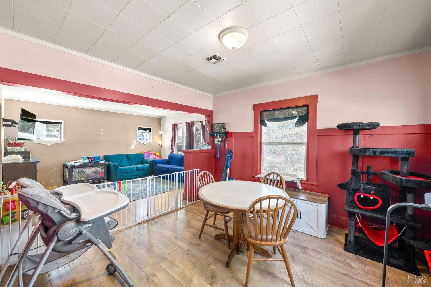 136 12th Street Vallejo CA 94590