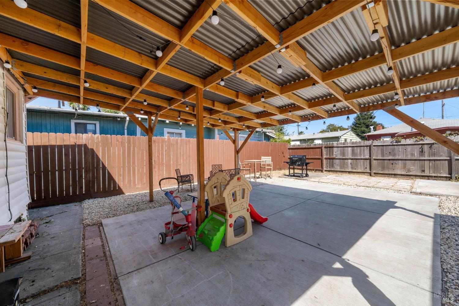 136 12th Street Vallejo CA 94590