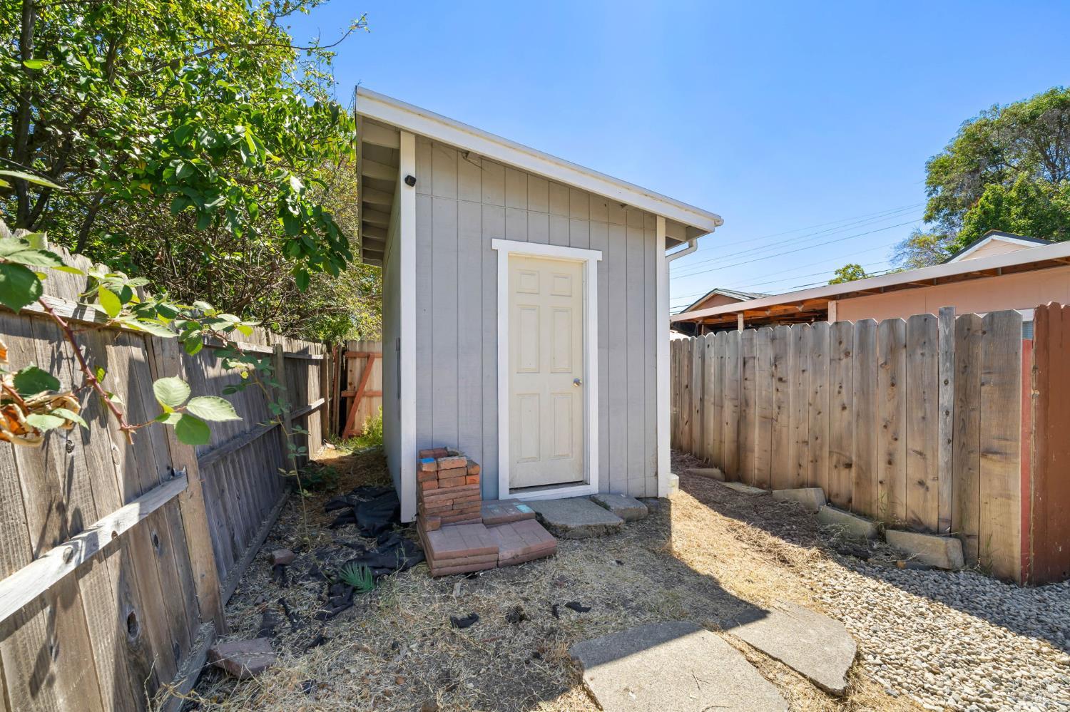136 12th Street Vallejo CA 94590