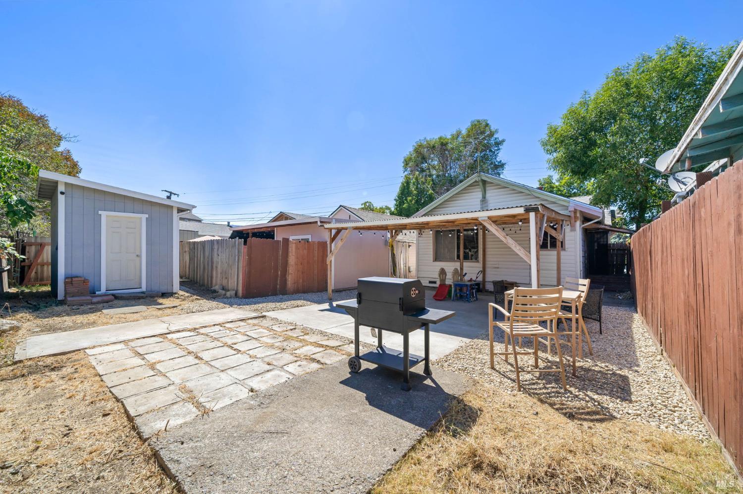 136 12th Street Vallejo CA 94590