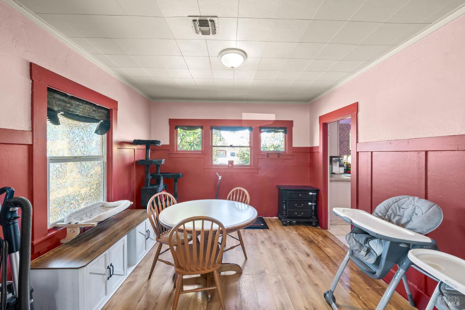 136 12th Street Vallejo CA 94590