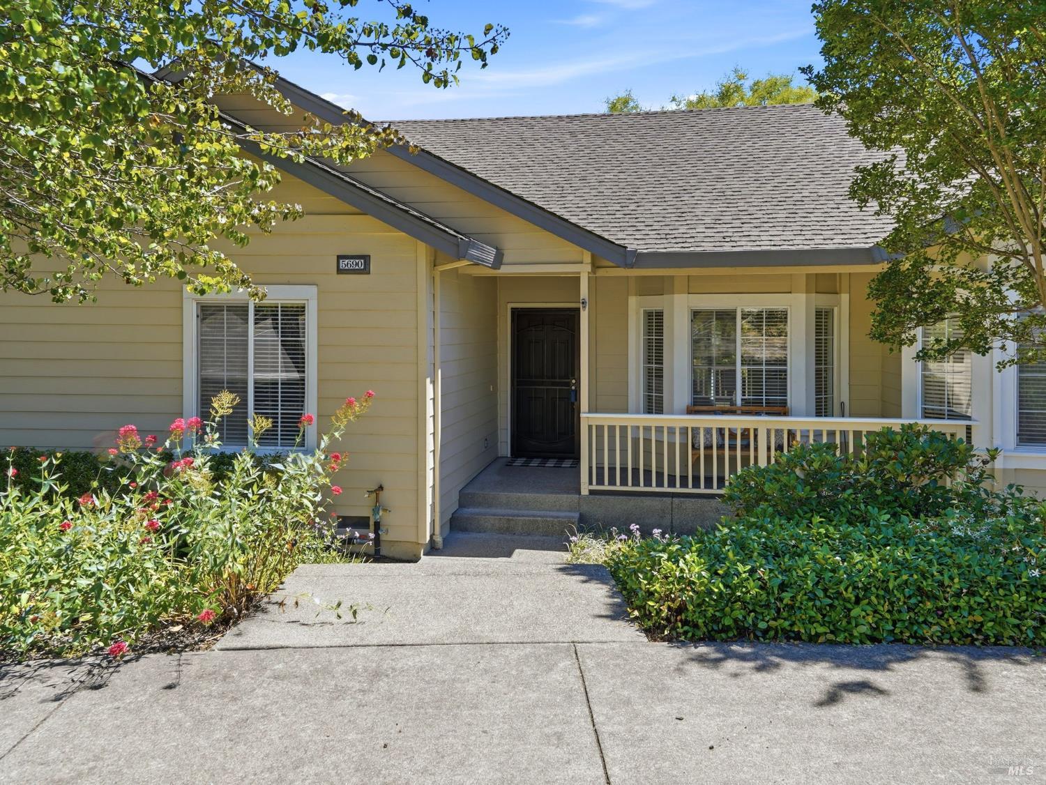 5690 Evening Way Santa Rosa CA 95409