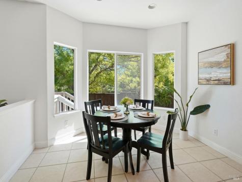 5690 Evening Way Santa Rosa CA 95409